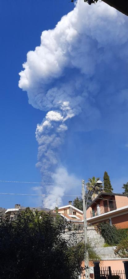 B&B Alle Falde Dell'Etna Zafferana Etnea Exteriör bild